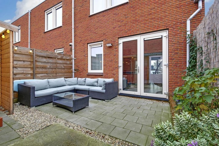 View photo 18 of Havenstraat 33