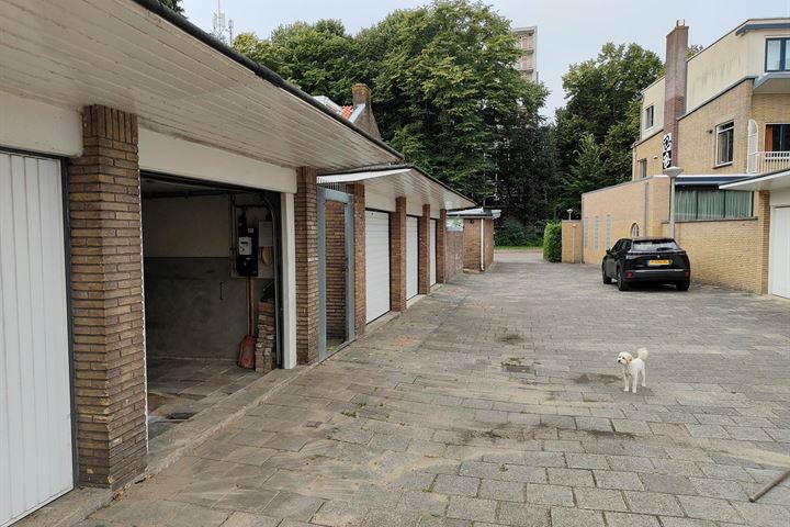 Bekijk foto 3 van Parkeerbox Willem Pijperstraat 5