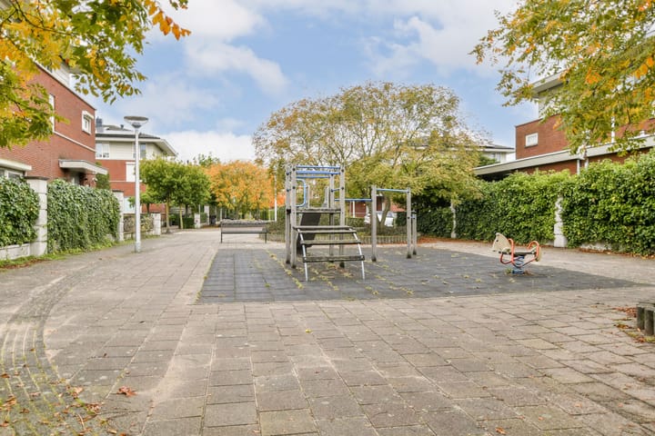 Foto 33 van Bertus Aafjeslaan 23