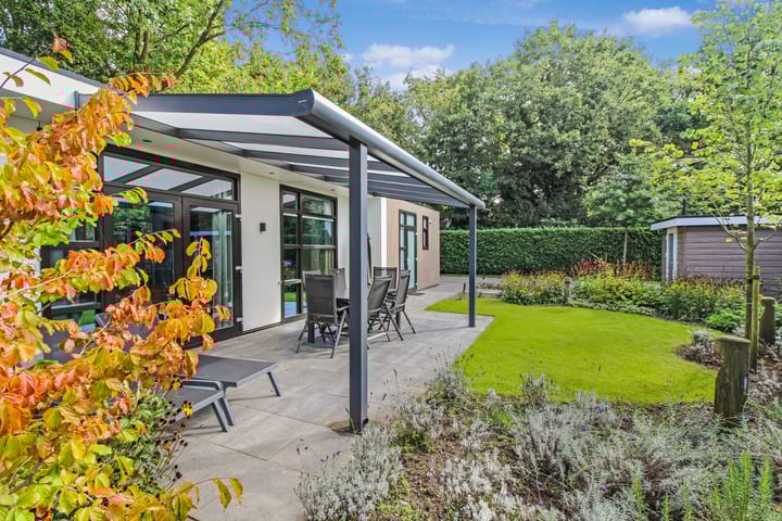 Photo 3 of Loverensestraat 11-K23