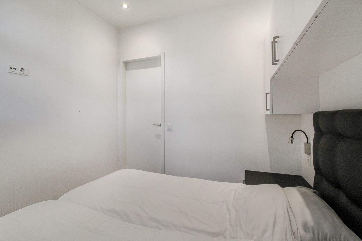 Photo 14 of Loverensestraat 11-K23