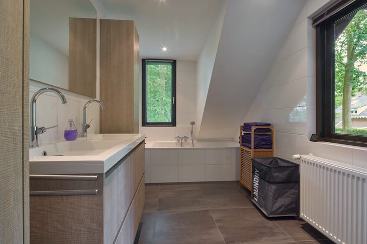 Photo 19 of Sporkehout 67