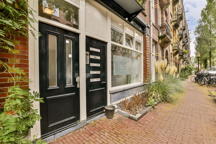 View photo 4 of Bankastraat 41-D