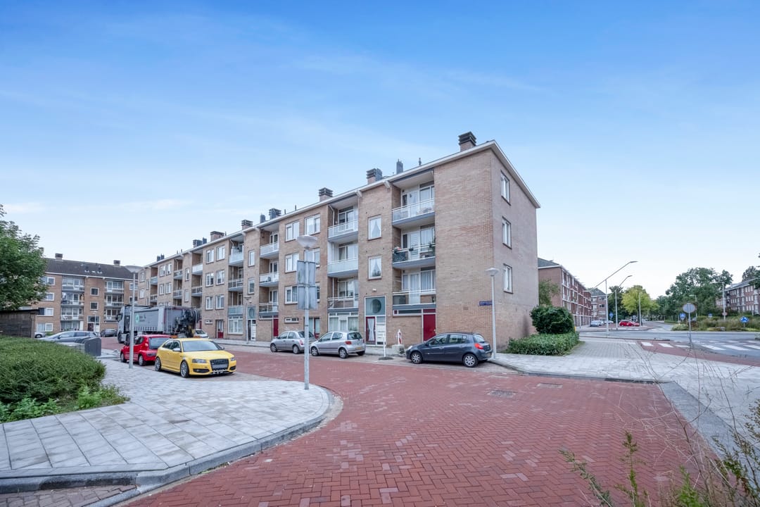 Foto 1 van Beemsterstraat 330