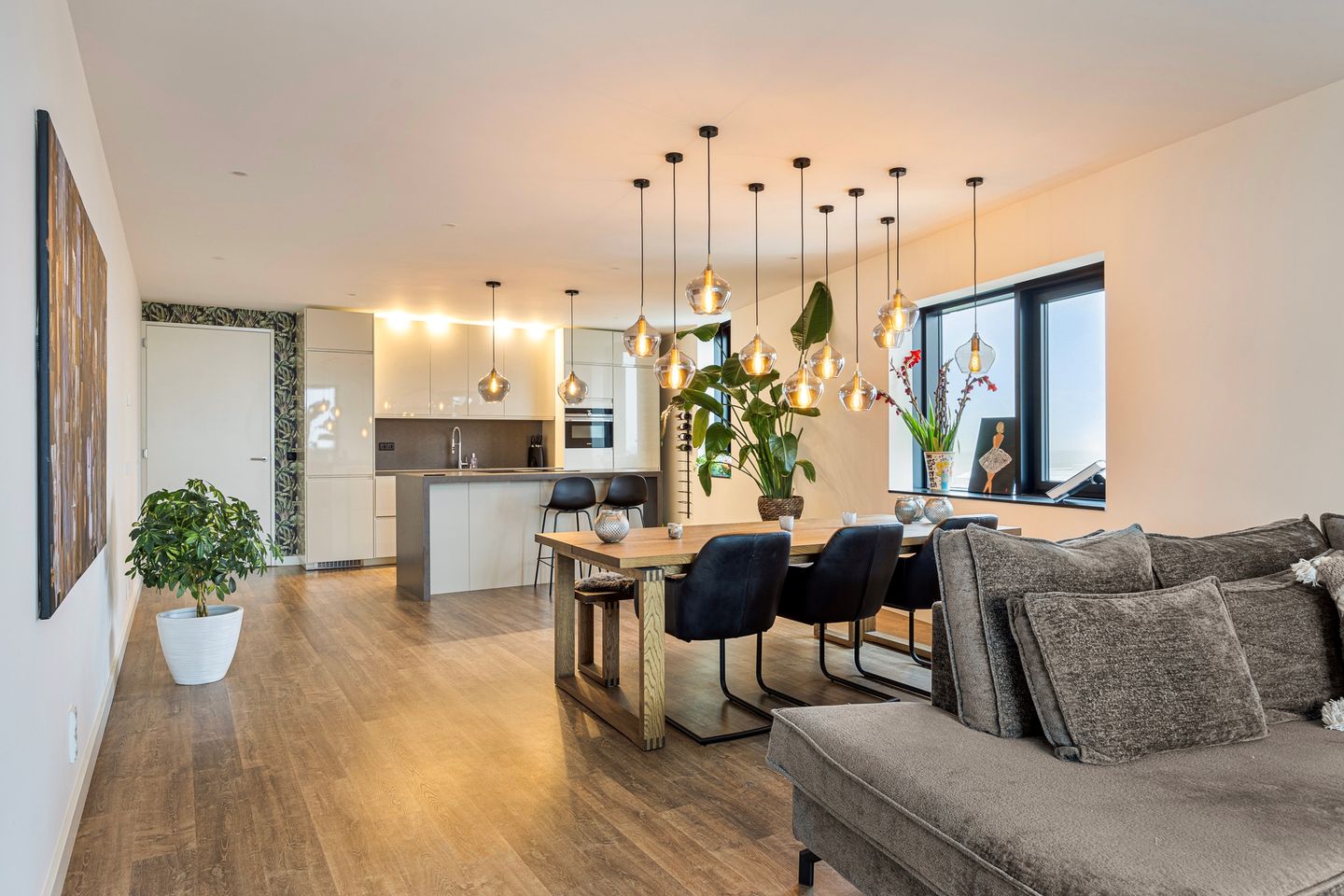 Photo 1 of Bezuidenhoutseweg 65-117