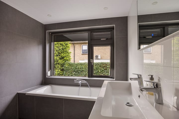 Photo 27 of Klaashofweg 2