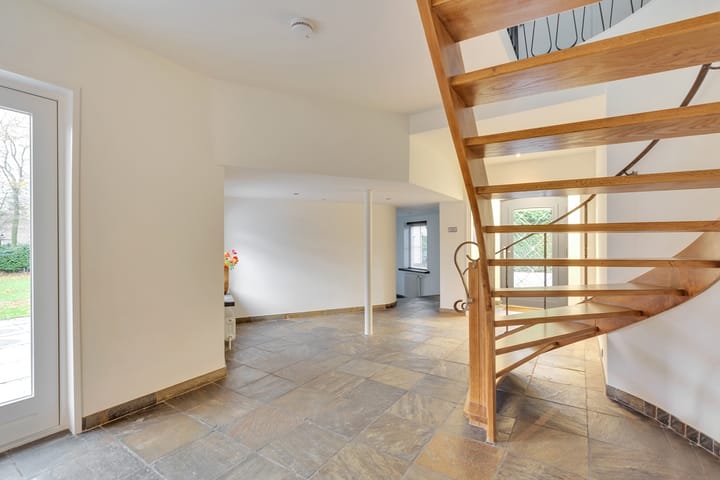 Foto 9 van Herckenrathweg 4