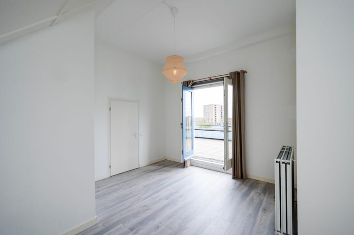 Foto 22 van Hongarijehof 22