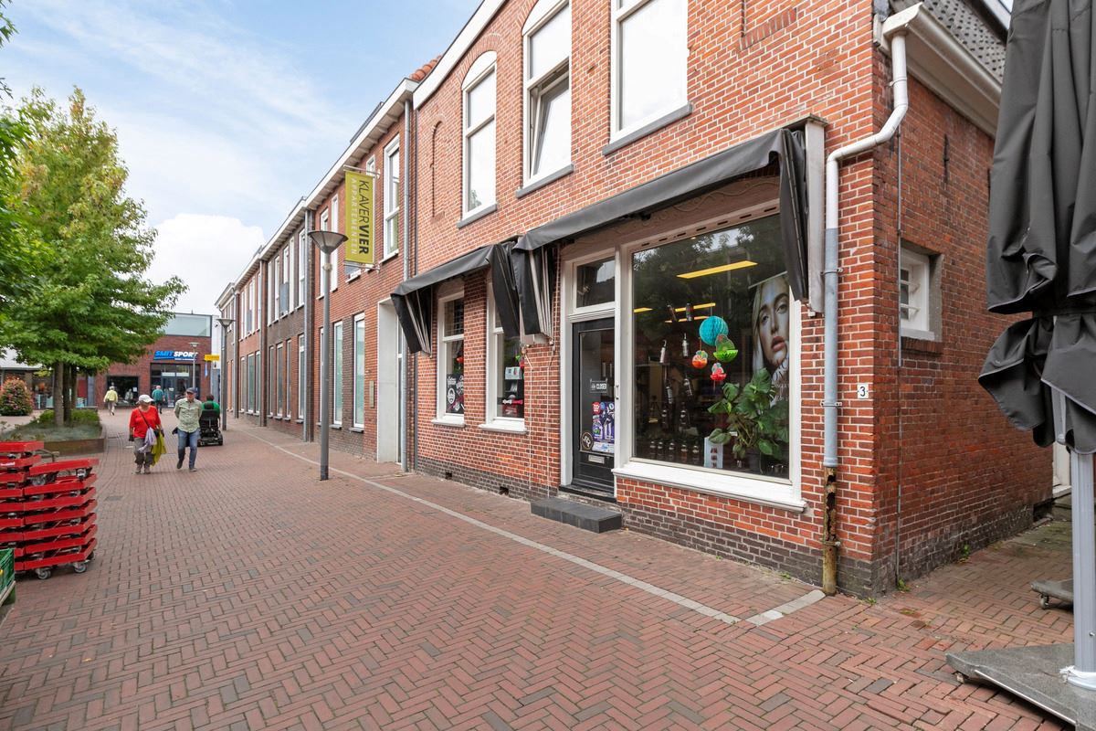 Bekijk foto 1 van Oranjestraat 1