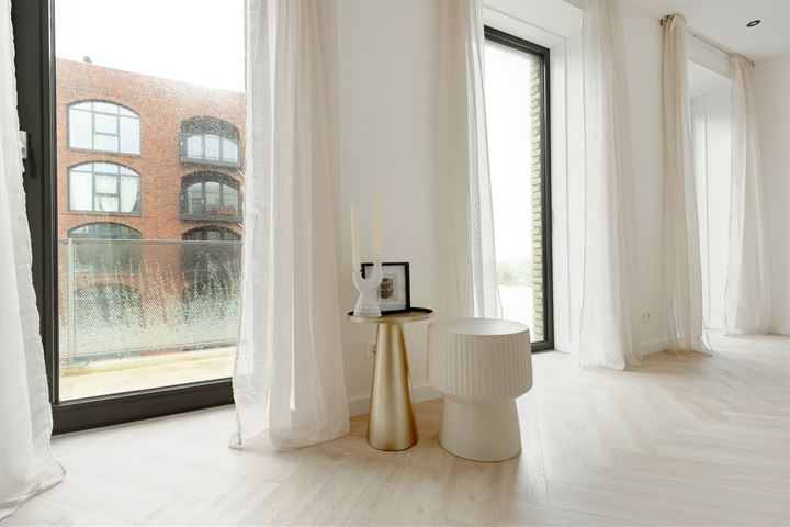 View photo 16 of Lorriestraat 89