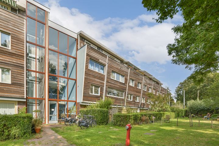 View photo 21 of Flevoparkweg 106