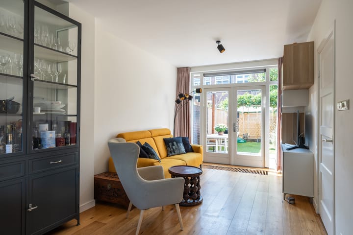 Foto 2 van Pieter de Hooghstraat 43