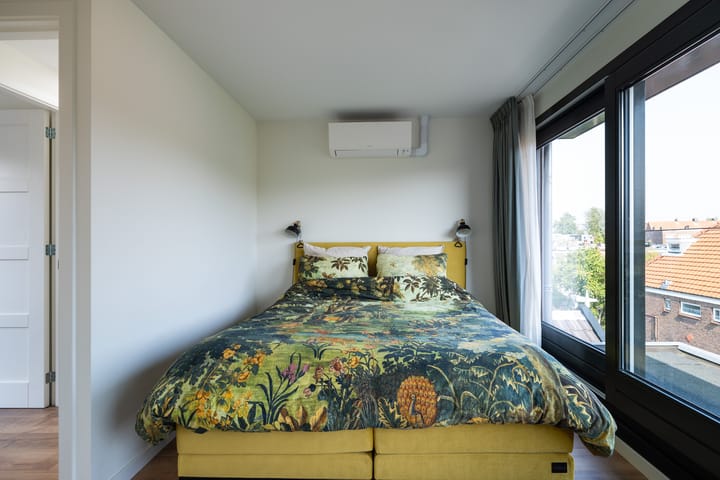 Foto 18 van Pieter de Hooghstraat 43