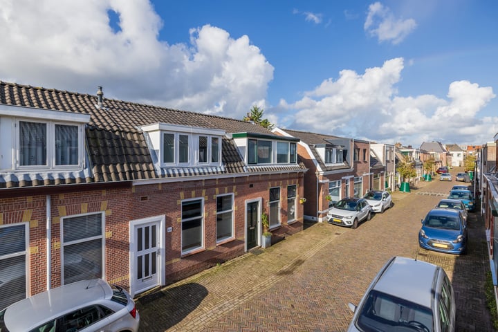 Bekijk foto 1 van Havenstraat 46