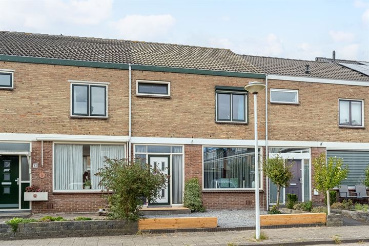 Bekijk foto 1 van Pieter de Hooghstraat 10