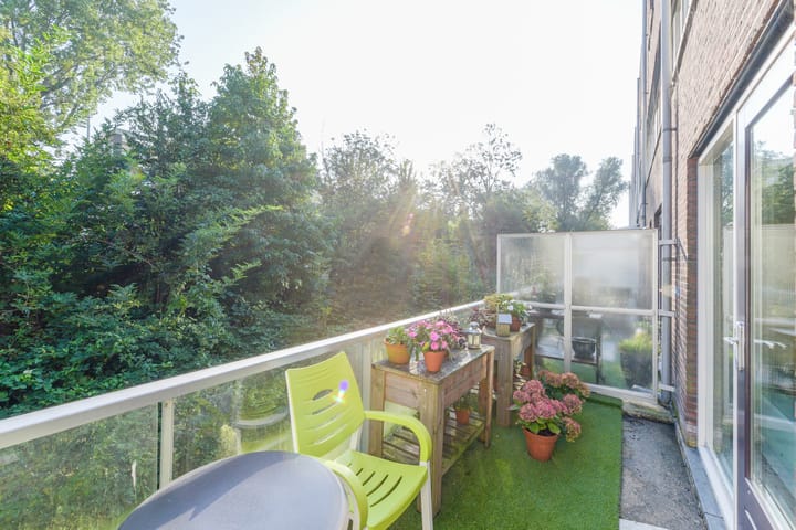 Foto 12 van Hooghalenstraat 16