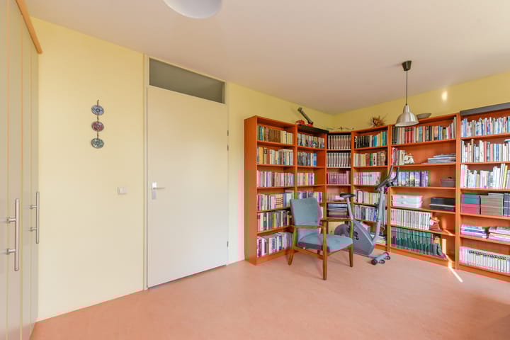 Foto 25 van Hooghalenstraat 16