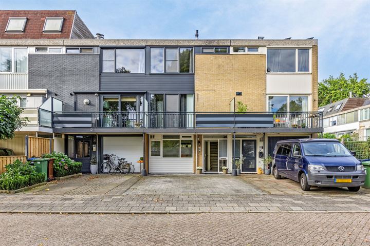 View photo 31 of Ereprijsstraat 42