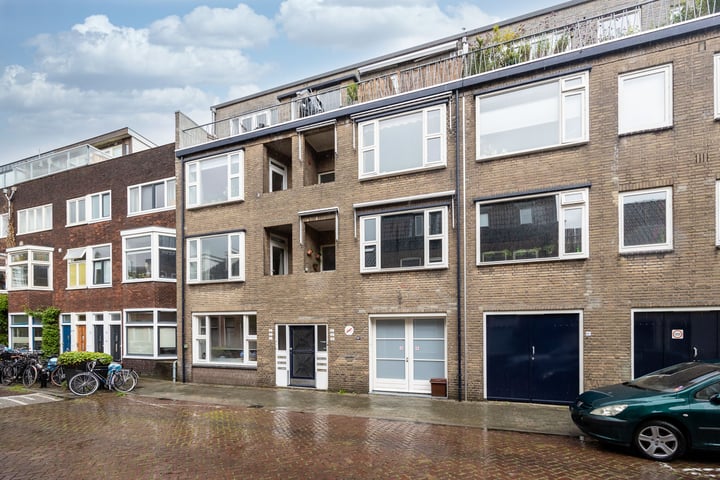 View photo 2 of Van Alphenstraat 50-1