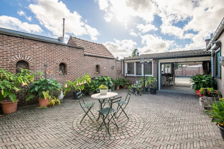 Foto 26 van Pastoor Rijckxstraat 15