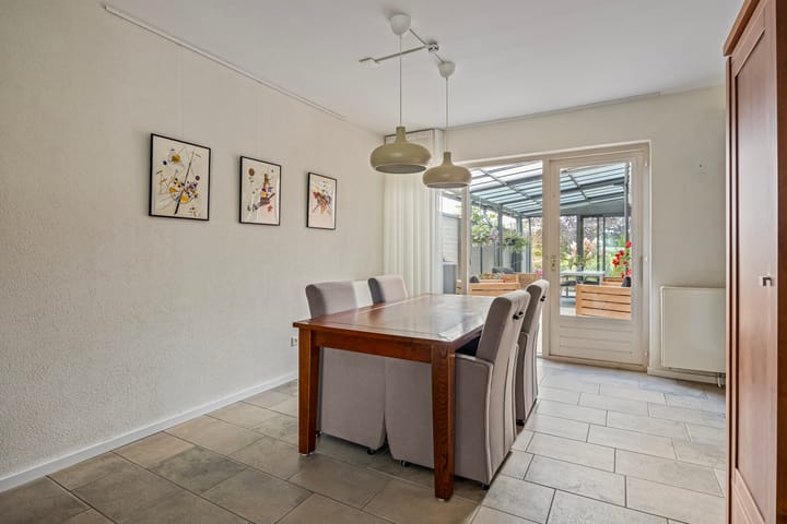 Foto 8 van Bruglaan 32