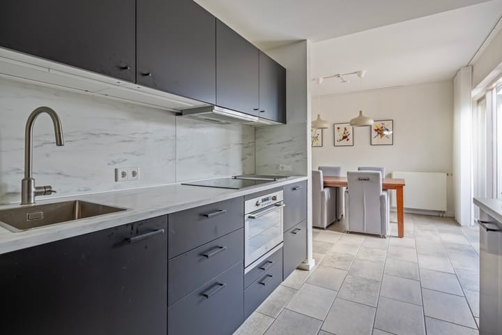 Foto 12 van Bruglaan 32