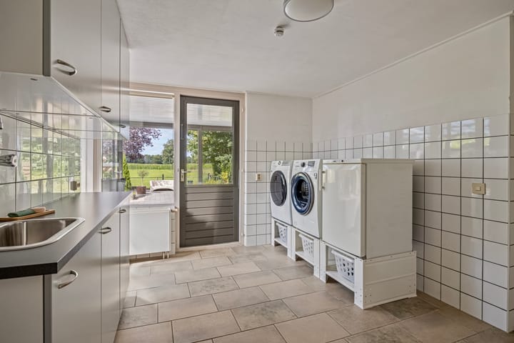 Foto 16 van Bruglaan 32