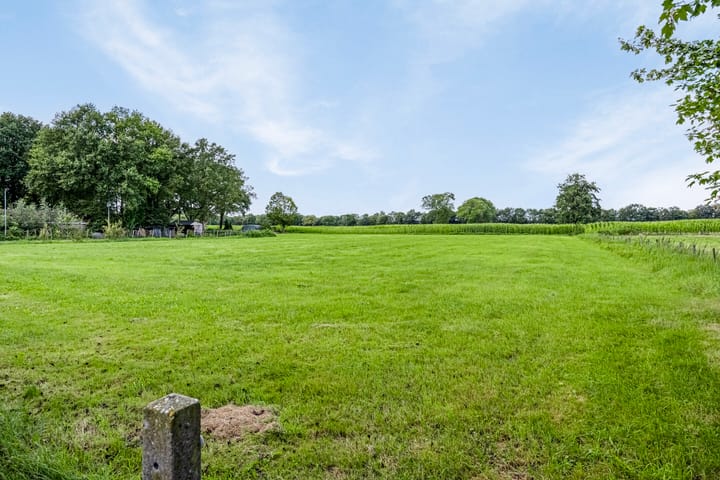 Foto 43 van Bruglaan 32