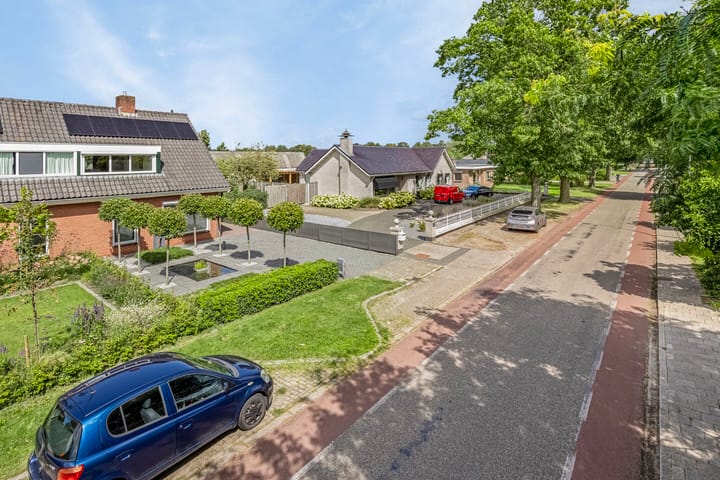 Foto 45 van Bruglaan 32