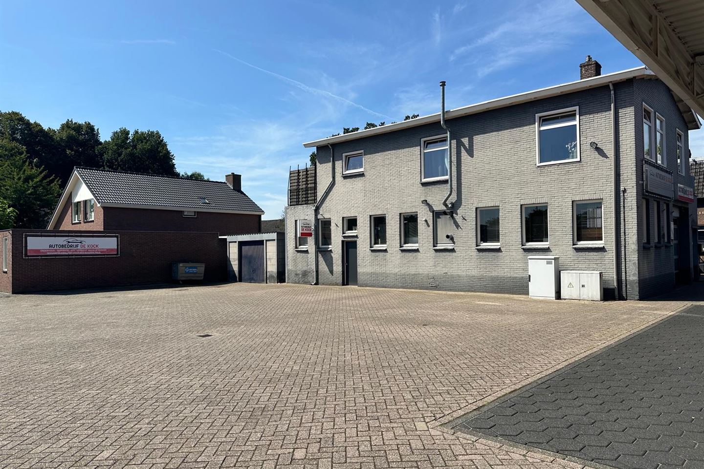 Bekijk foto 2 van Almelosestraat 40