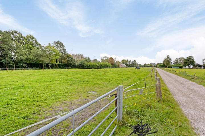 Bekijk foto 12 van Laakweg 116