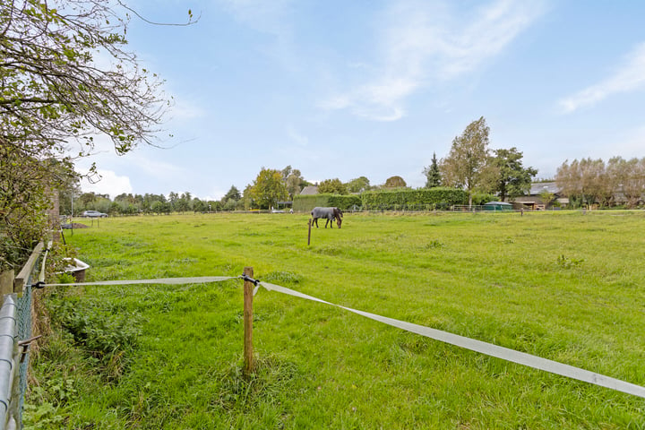 Bekijk foto 39 van Laakweg 116