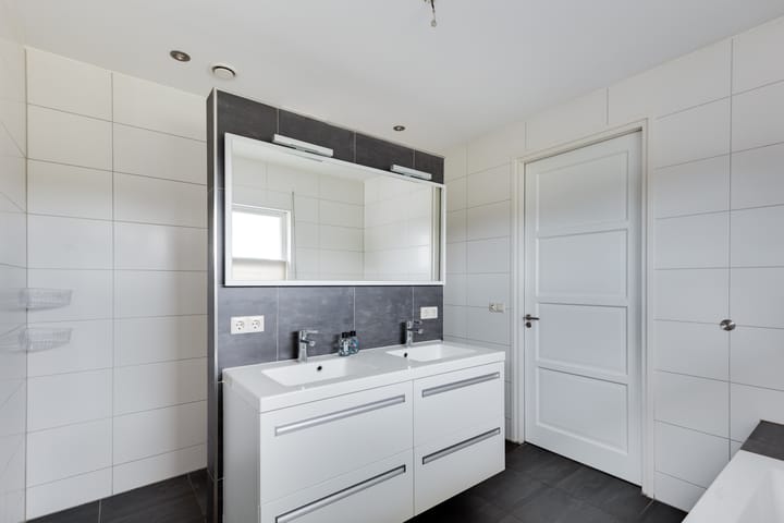 Foto 35 van Lievelderweg 53