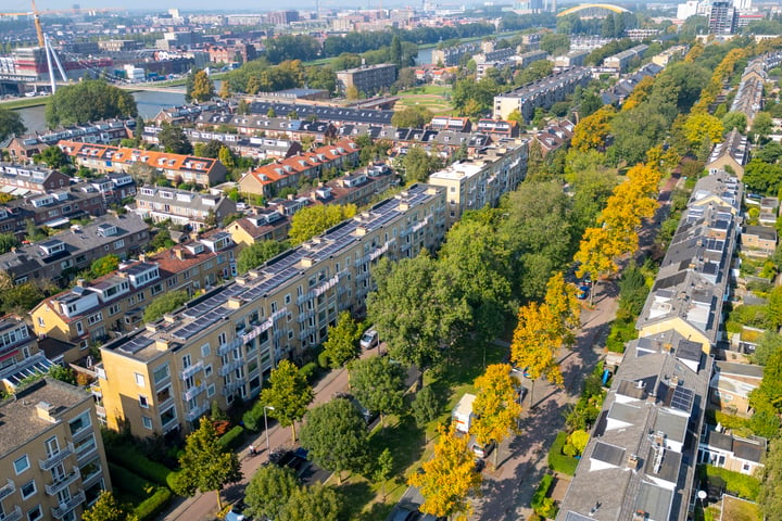 Bekijk foto 30 van Joseph Haydnlaan 28-1