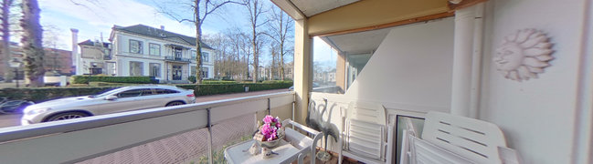 Bekijk 360° foto van balkon van Hoofdstraat 210-A