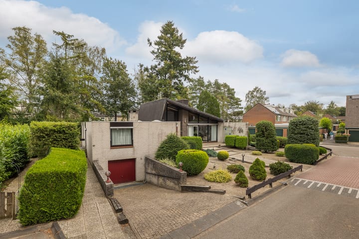 Photo 7 of Travertin 41