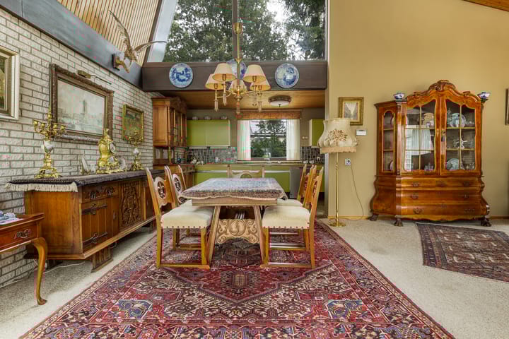 Photo 22 of Travertin 41