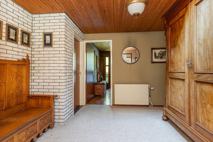 Photo 11 of Travertin 41