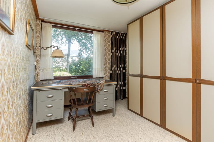 Photo 38 of Travertin 41