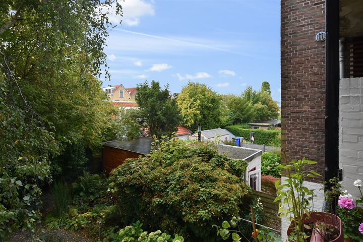 View photo 21 of C. Fockstraat 37