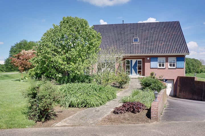 Foto 11 van Meisterholt 1