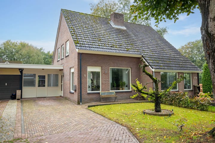 Foto 1 van Kerkenbovenveen 5