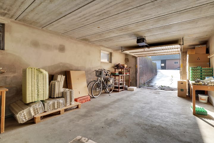 Foto 65 van Meisterholt 1