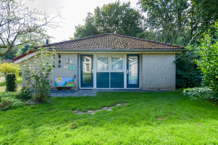 Photo 1 of Landweerswal 2-036