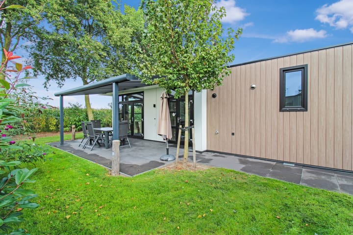 Photo 2 of Loverensestraat 11-K3