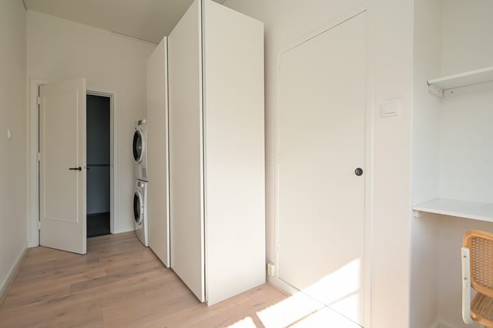 Foto 35 van Lange Vijverberg 20-D