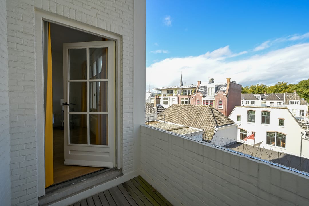 Foto 38 van Lange Vijverberg 20-D