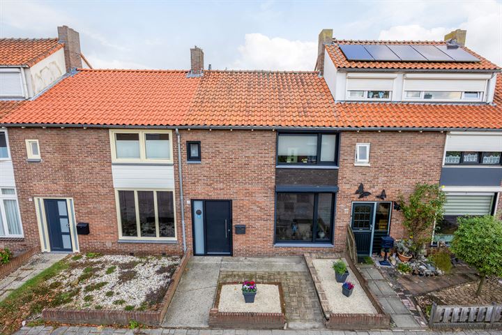 Bekijk foto 44 van Orchideestraat 8