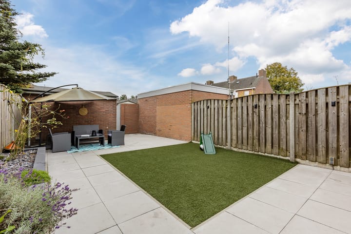 Foto 30 van Monseigneur Schaepmanstraat 19