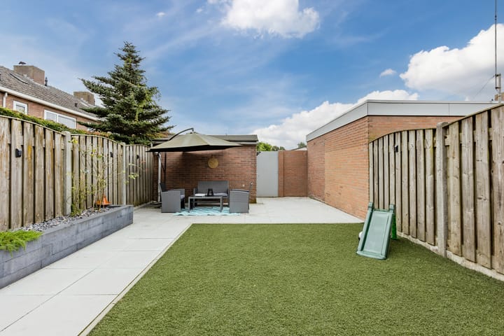 Foto 31 van Monseigneur Schaepmanstraat 19